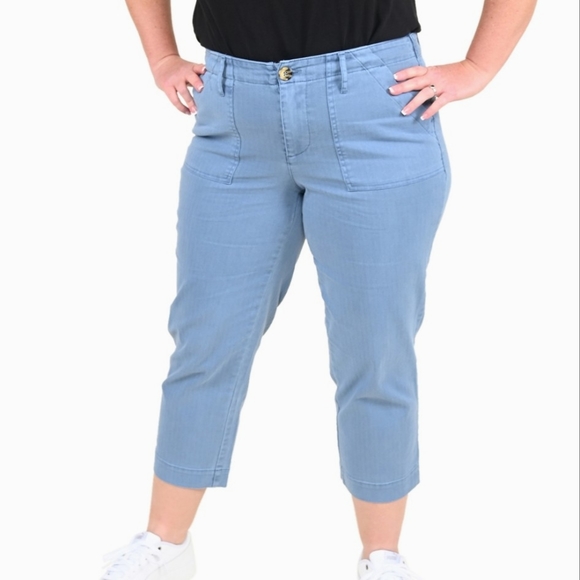 Baccini Jean Capri, mid-rise, fitted hips/thighs. Size 12 L - Picture 1 of 4